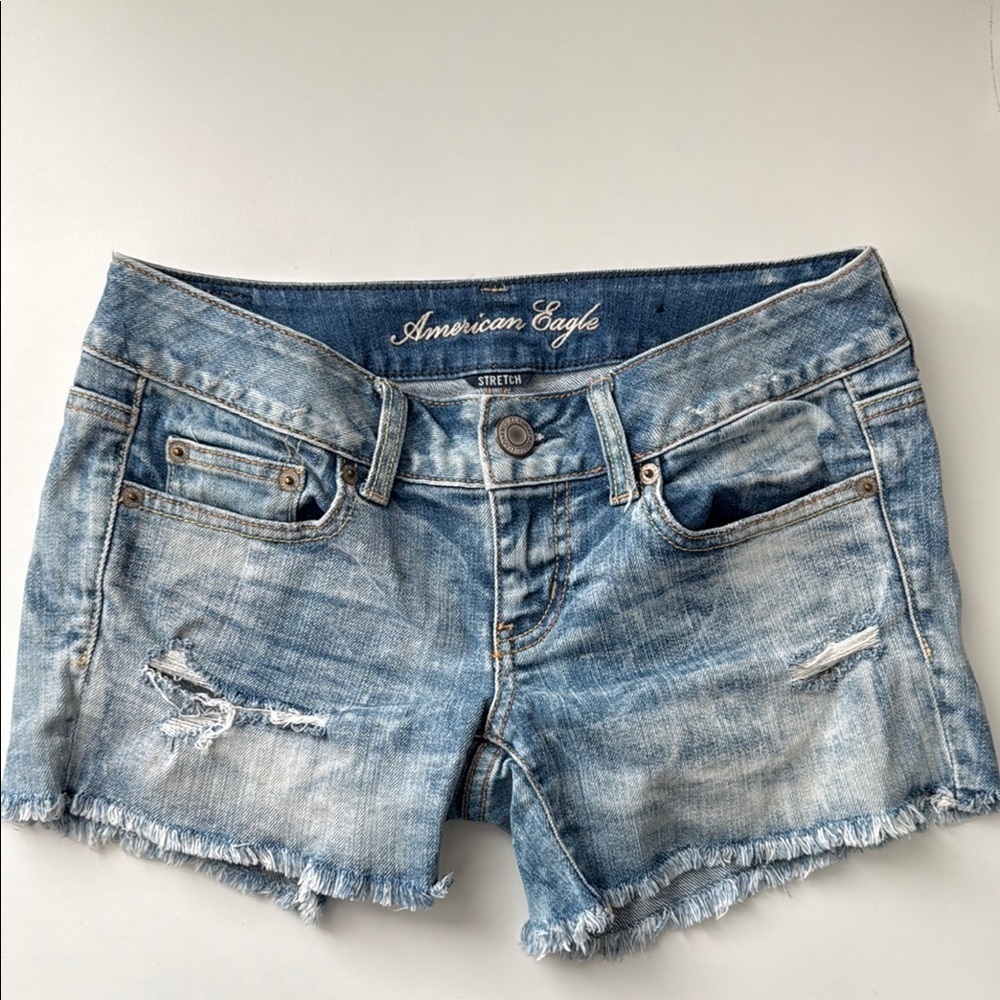 American Eagle Outfitters Blue Jean Shorts Distressed Style